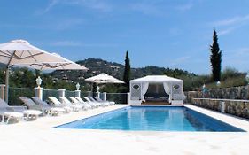 B&B With Charm, Quiet, Kitchen, Sw Pool.